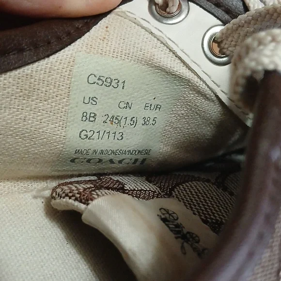 Signature Coach Sneakers, Sz.8B - Picture 7 of 10